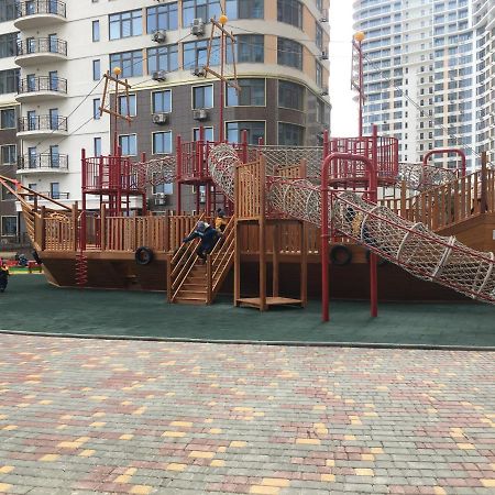 Аркадия.Новая Квартира В 32 Жемчужине!!! Apartment Oldenburg Bagian luar foto